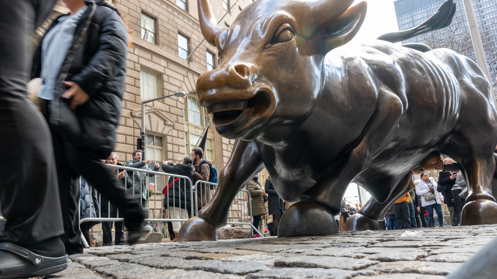 Ron Insana: Never mind the narrow leadership.  This is a powerful bull market